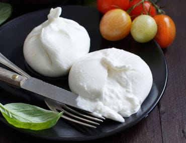 Organic PDO cheese by Latteria Perenzin Italy