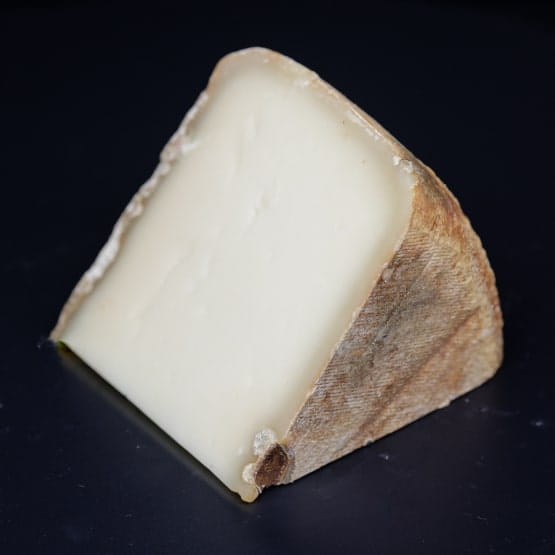 Cheese Ossau Iraty Agour - France (64) 